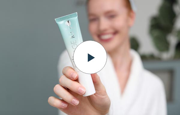 Video preview of the Invisi-Bloc SPF how-to video.